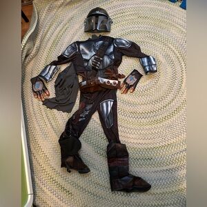 Kids Mandalorian Costume with Silver and Black Accents